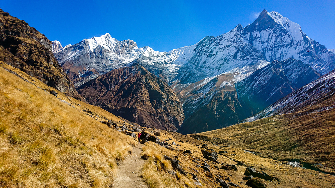 Hiking trail at Mount Annapurna.