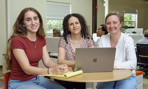 Princeton University reserachers Aviya Litman, Olga Troyanskaya and Chandra Theesfeld