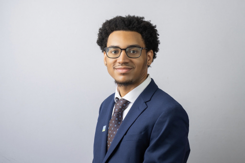 Headshot of Dean Warrington Jr.